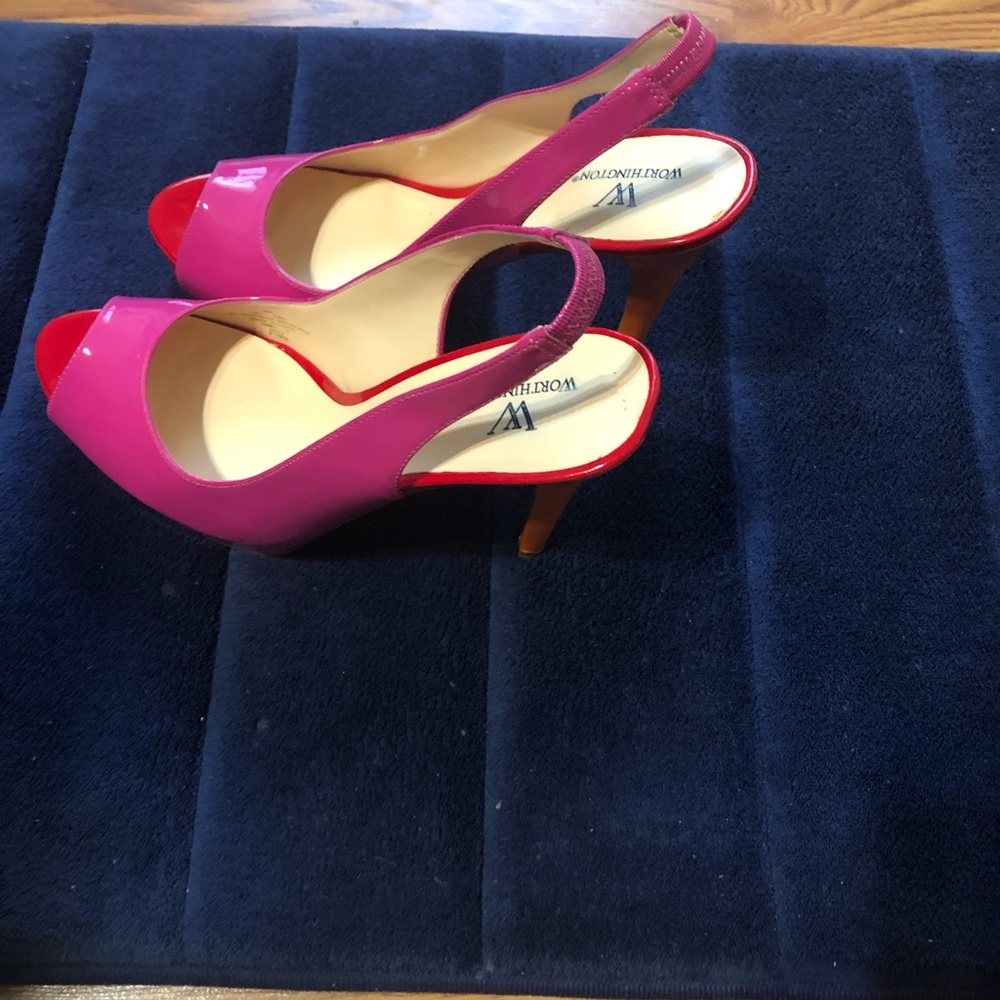 Platform - Picture 2 of 2